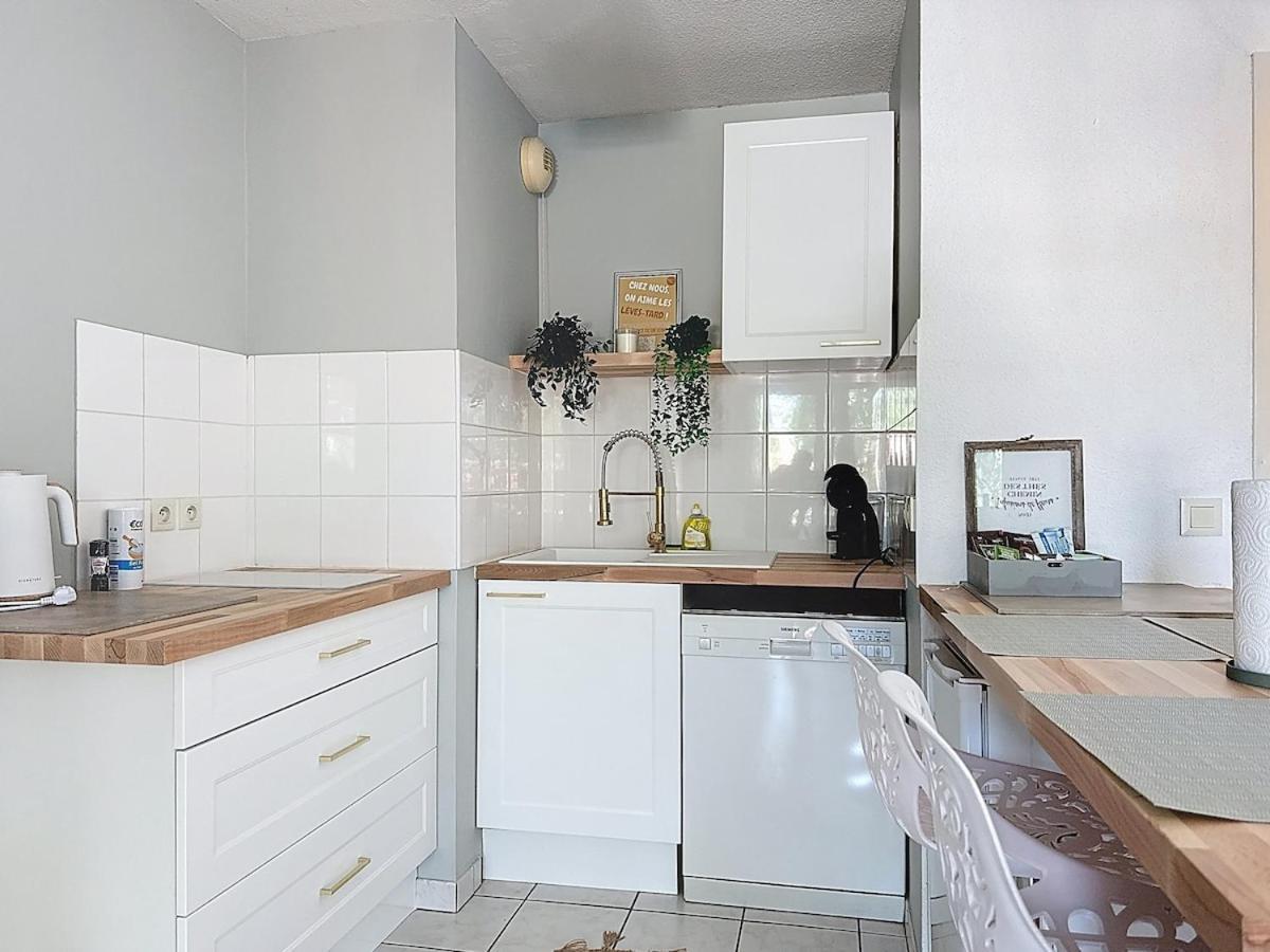 Апартаменты Sejour Cosy - Lit 180X200 - Wifi - Parking Клермон-Ферран Экстерьер фото